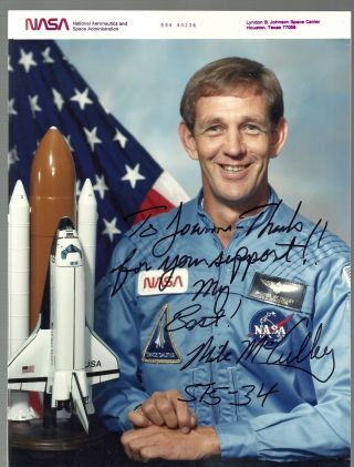 Autograph,  Hand Signed Galileo Sts - 34 Astronaut; Mike Mcculley
