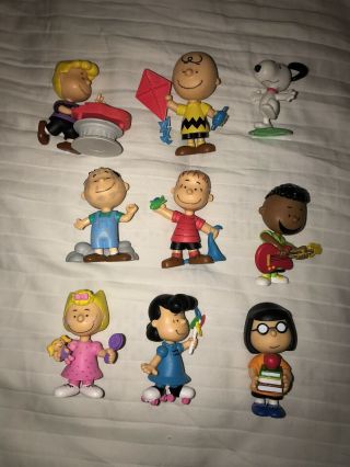 Pvc Peanuts - Charlie Brown And The Whole Gang