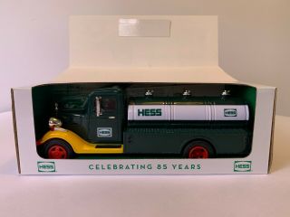 2018 Hess Collector 