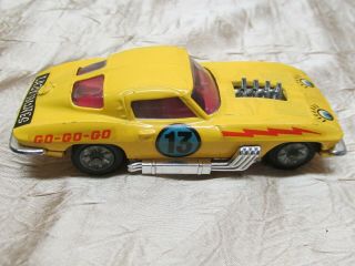 Corgi Toys Chevrolet Corvette Sting Ray (lazy Bones) - Gt.  Britain