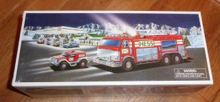 2005 Hess Toy Emergency Truck With Rescue Vehicle