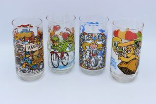Mcdonalds 1981 The Great Muppet Cappers Glasses Complete Set Of 4