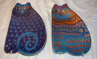 2 Laurel Burch Wine Things 2007 Bohemian Cat Plates Dishes Display Collector