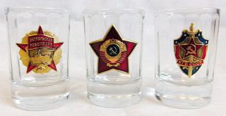 Russian Shot Glasses Set With Metal Ussr Kgb & Red Army Star Badges 3 X 50 Ml