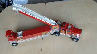 Vintage Tonka Hook and Ladder Fire Engine Truck 2 Extending Ladder 33 Inch 3