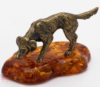 Solid Brass Amber Figurine Of English Setter Dog Hunting Ironwork