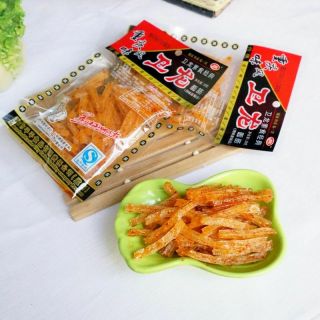 20pcs Chinese Specialty Snack Wei Long Latiao Spicy Food Gluten HOT Good 2