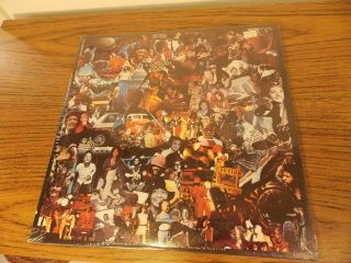Sly & The Family Stone There ' s a Riot Goin ' On LP Epic KE - 30986 2