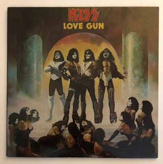 Kiss - Love Gun - 1977 US 1st Press NBLP 7057 VG,  Ultrasonic 2