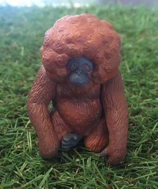 Japan Orangutan Ape Pvc Mini Figurine Figure Model