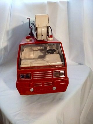 Vintage Tonka Fire Truck (xr - 101) With Ladder - Red Metal Pressed Steel