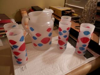 Vintage Dairy Queen Pitcher And 5 Glasses Tumblers Tall