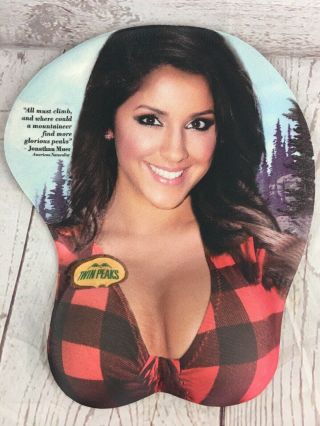 Twin Peaks Restaurant 3d Boobs Breasts Hooters Burnette Girl Mousepad Promo