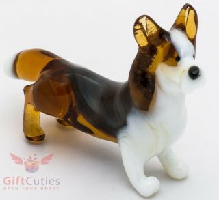 Art Blown Glass Figurine Of The Pembroke Welsh Corgi Dog