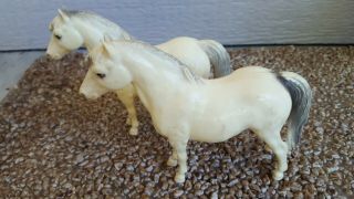 Vintage Twins Breyer Horse/pony 6  Approx