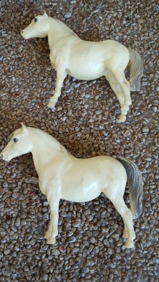VINTAGE TWINS Breyer HORSE/PONY 6  APPROX 5