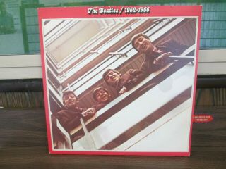 The Beatles 1962 - 1966 - 2 Vinyl Lp Compilation On Red Vinyl Winchester Pressing