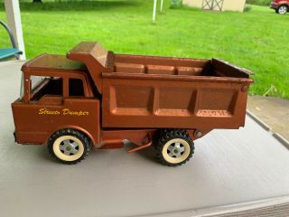 Vintage STRUCTO Toy Dump Truck Brown 1960 ' s pressed steel 6 wheels 3