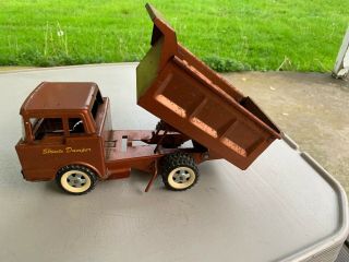 Vintage STRUCTO Toy Dump Truck Brown 1960 ' s pressed steel 6 wheels 6