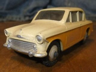 Vintage Die Cast Car Dinky Toys 166 Sunbeam Rapier Maccano England
