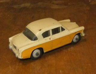 Vintage Die Cast Car Dinky Toys 166 Sunbeam Rapier Maccano England 4