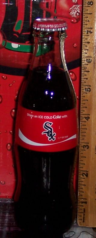 2017 Coca Cola Share An Ice Cold Coke With Chicago White Sox 8 Oz Glass Bottle