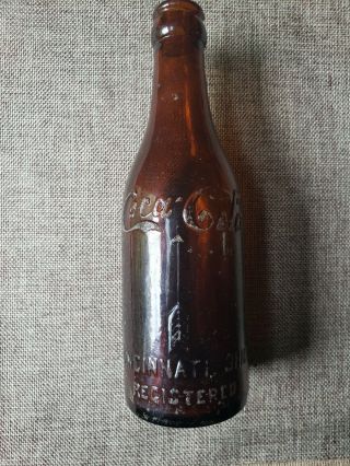 Rare Cincinnati,  Oh Straight Side Arrow Amber Coca Cola Bottle Cir.  1910