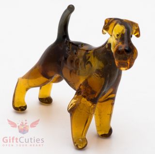 Art Blown Glass Figurine Of The Airedale Terrier Dog