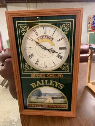 Bailey’s Irish Cream Clock (clock Doesn’t Work)
