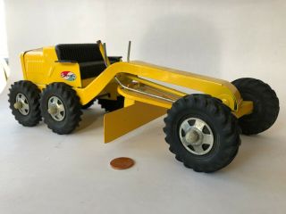 Vintage Structo Road Grader,  Yellow Pressed Steel Great Awesome 2