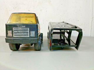 Vintage Tonka Car Carrier / Transporter with 2 Plastic Cars Pressed Steel 1978 2