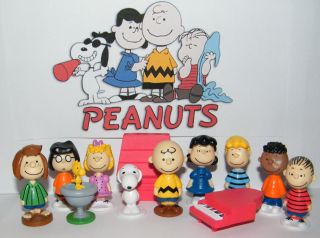 Peanuts Toy Figure Set Of 13 With Snoopy,  Woodstock,  Dog House,  Charlie And More
