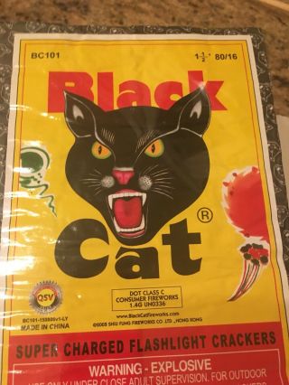 Firecracker Brick Label Black Cat Supercharged Flashlight Crackers 80/16