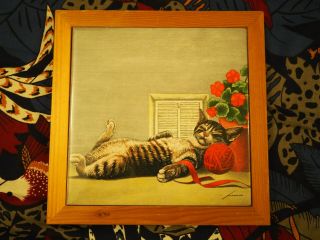 Lowell Herrero Cat Sleeping On Yarn / Wall Decor 1987 Vandor Trivet