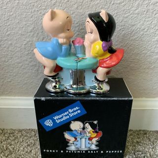 Warner Brothers 2000 Porky Pig And Petunia Salt And Pepper Shakers