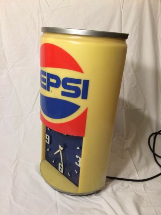 LARGE Vintage Pepsi Cola Can Electric Light Up Wall Clock 2