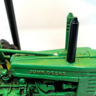 John Deere 1999 Tractor Table Lamp with Shade 4