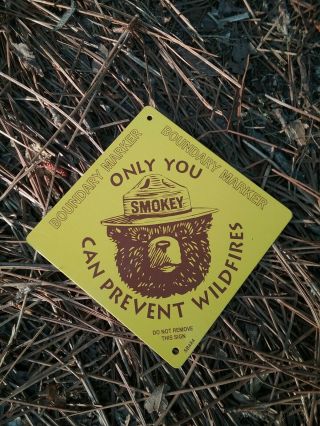 Smokey Bear Prevent Wildfires Forest Hunting Fishing Metal Sign
