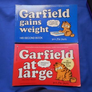 Vintage Garfield The Cat First Edition Cartoon Strip Books (jim Davis)