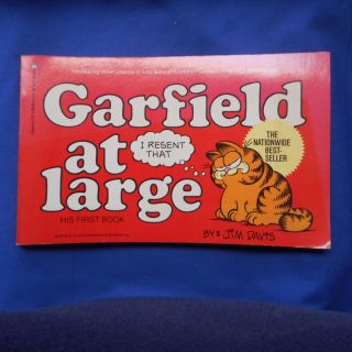 Vintage GARFIELD the Cat First Edition Cartoon Strip Books (Jim Davis) 2
