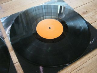Massive Attack Mezzanine Vinyl Record LP x2 WBRLP4 1998 1st pressing RARE. 4