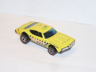 70s Hot Wheels Redline Maxi Taxi Olds 442 White Light Special