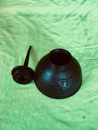 OLD VINTAGE ANTIQUE FORD OIL CAN THUMB OILER,  MODEL T,  MODEL A 3