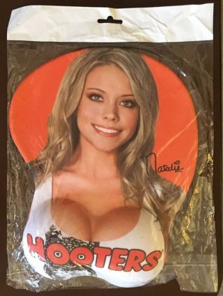 Hooters Girl Natalie 3d Mousepad With Wrist Support Mouse Pad -
