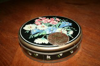 Vintage Huntley & Palmers Biscuit Tin Round Advertising Cookie Tin Made England