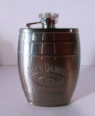 Jack Daniels Old No.  7 Brand Stainless Steel 6 Oz.  Flask Barrel Shape 2007