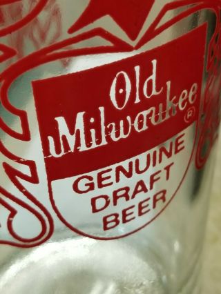 Vintage OLD MILWAUKEE Beer HEAVY Glass Bar Pub Pitcher 8
