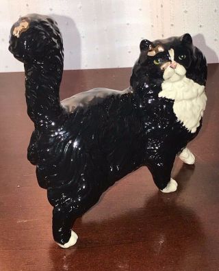 Vintage Royal Doulton Walking Persian Cat Black With White Such A Great Piece