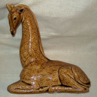 Pottery - Reclining Giraffe - 7 " Tall X 7 " Wide