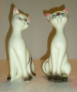 Vintage 2 Flirty Siamese Cat Figurines Made In Japan